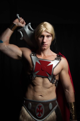 "He-Man is such an iconic and recognisable character, he's truly become a pop culture artifact. And that's such a great thing because, at heart, he's the ultimate good guy. A fantastic roll model I believe" Cosplayer: Madeyoulook Cosplay Chris Smithard Character: He-Man / Prince Adam From: He-Man and The Masters of the Universe Photographer: @cosweplayproject, @jaycaboz and @carynsadventuretime